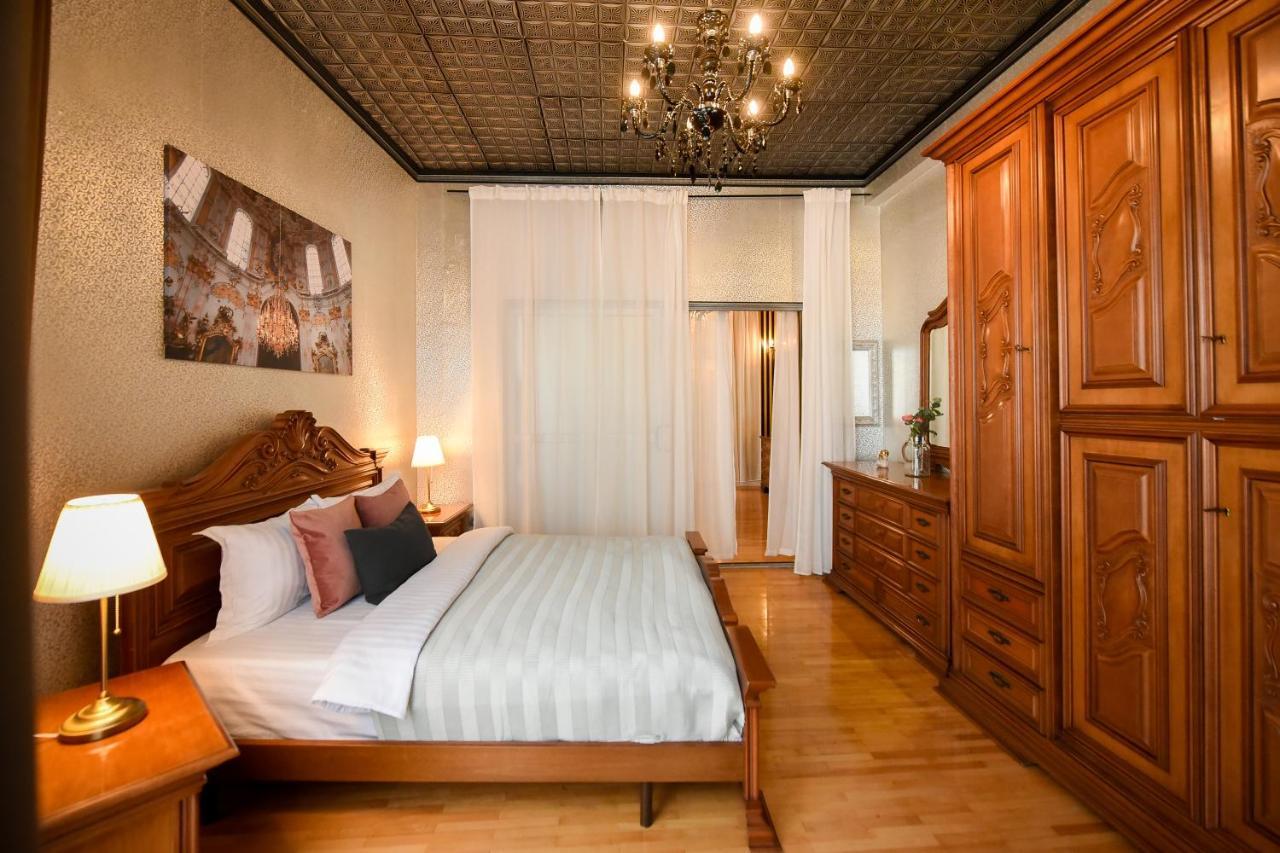 The Museum - Wonderful Super Central Apartment Bucharest Luaran gambar